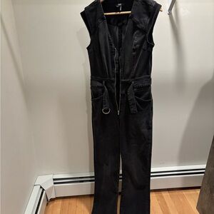 PAIGE Elegant Black Garment